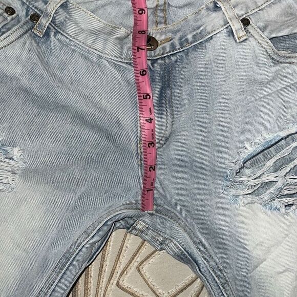 One x One Teaspoon Lonely Boys Light Wash Distressed Denim Jeans Relaxed Sz 27 - Picture 6 of 10